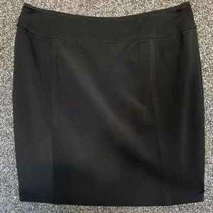 Donna Karan Black Short Pencil Skirt 10